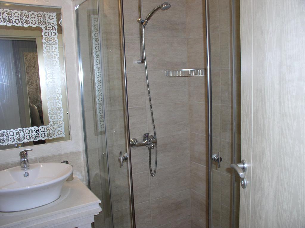 Lvv Palace Apartment ซันนีบีช ภายนอก รูปภาพ
